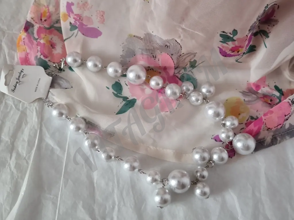 Колье бусы бижутерия