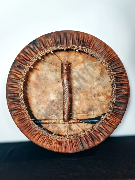 Обучение игре на бубне. Камлание, вхождение в транс