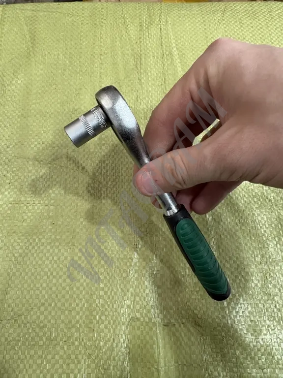 Трещотка 1/4 24 зуба новые