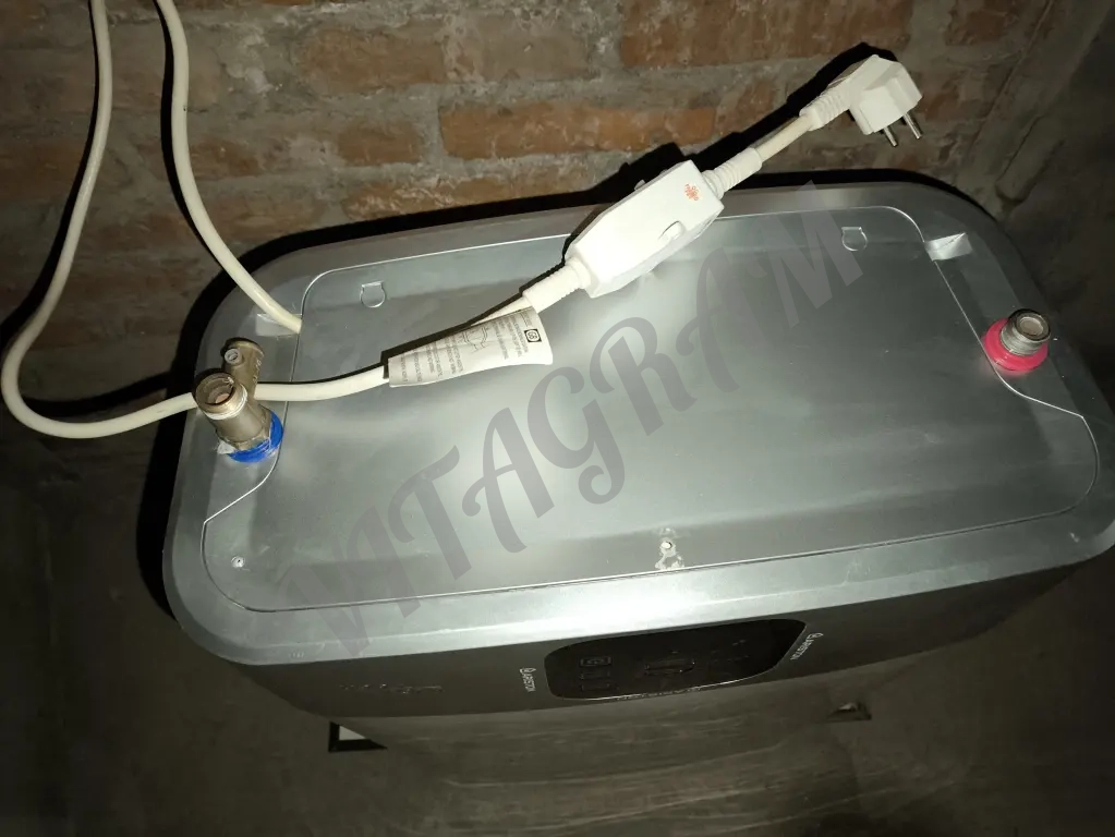 Водонагреватель 50л