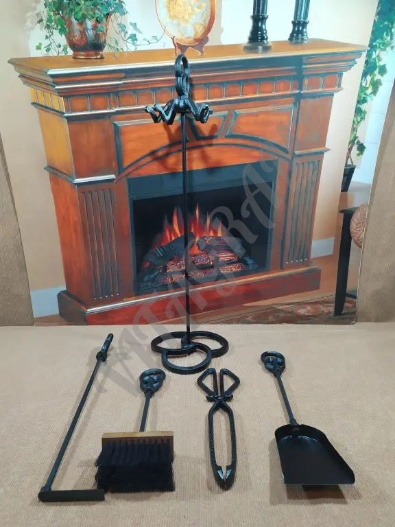 Каминный набор. Ажурный.