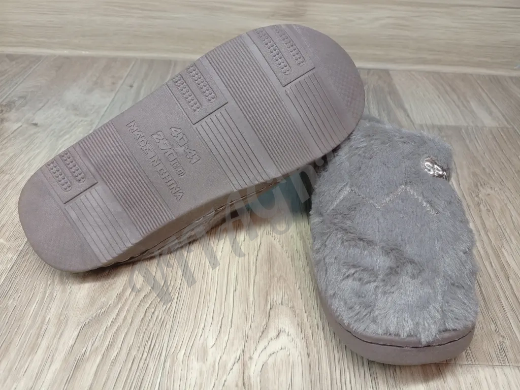 Тапочки новые 39-40