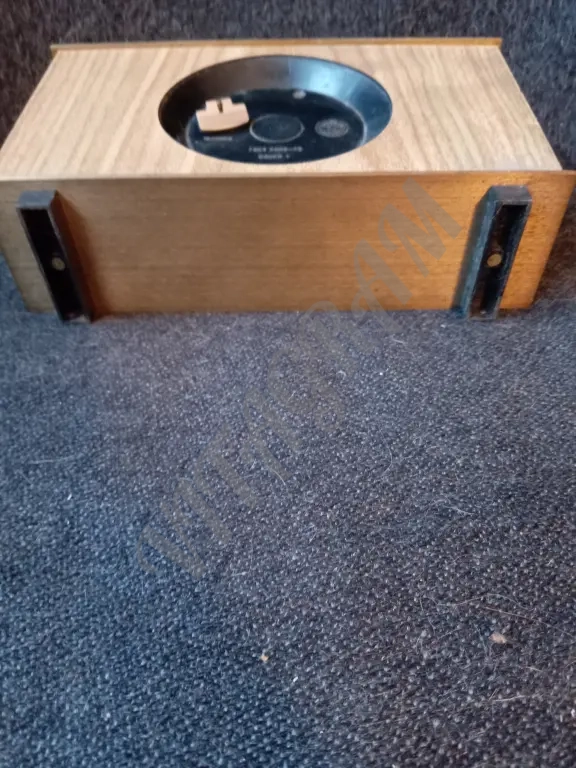 настольные часы молния ссср