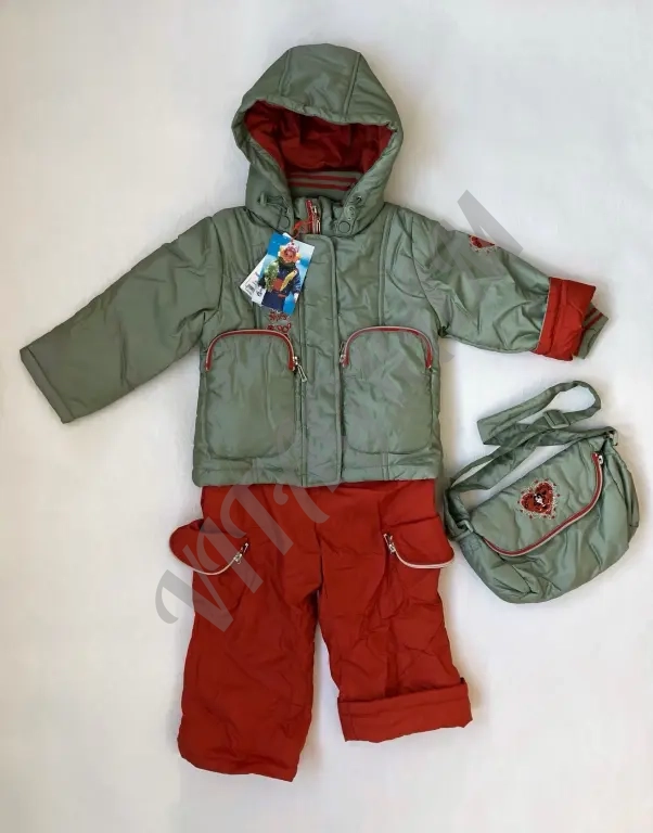 Демисезонный костюм для девочки Новый 86