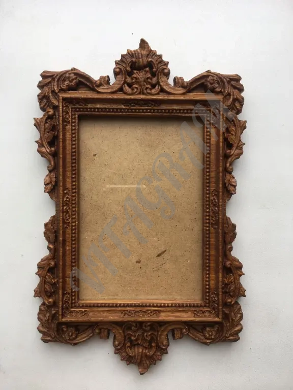 Резная фоторамка из дуба