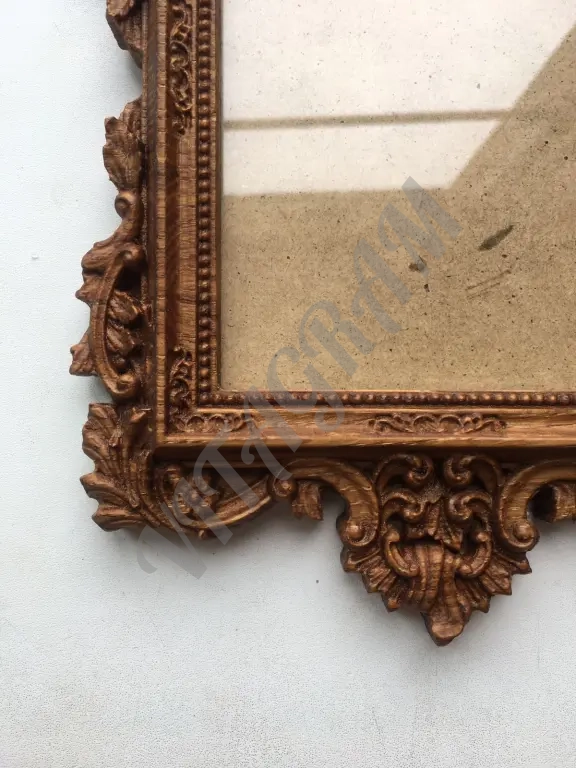 Резная фоторамка из дуба