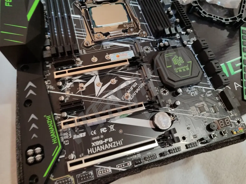 Koмплeкт мaтepинкa, Xеоn 2673 v4 20/40, 16Гб