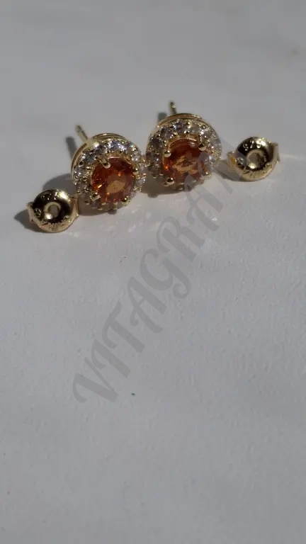 Пусеты женс новые серебро 925 в позолоте Натур Гранат циркон