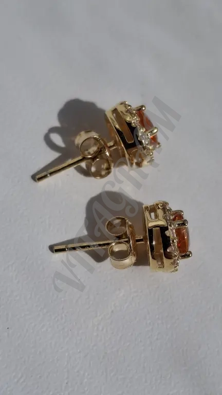 Пусеты женс новые серебро 925 в позолоте Натур Гранат циркон
