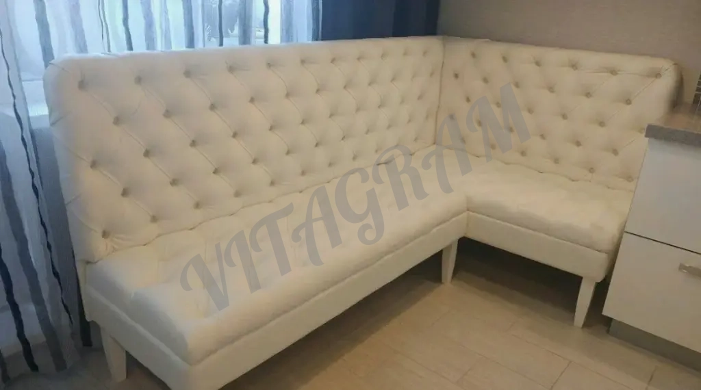 Угловой диван кухонный