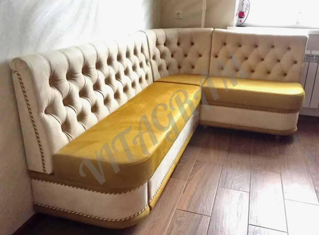 Угловой диван кухонный