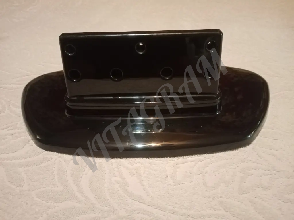 Подставка для телевизора Hyundai H-LCD 3212