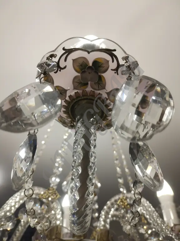 Чешская хрустальная люстра
