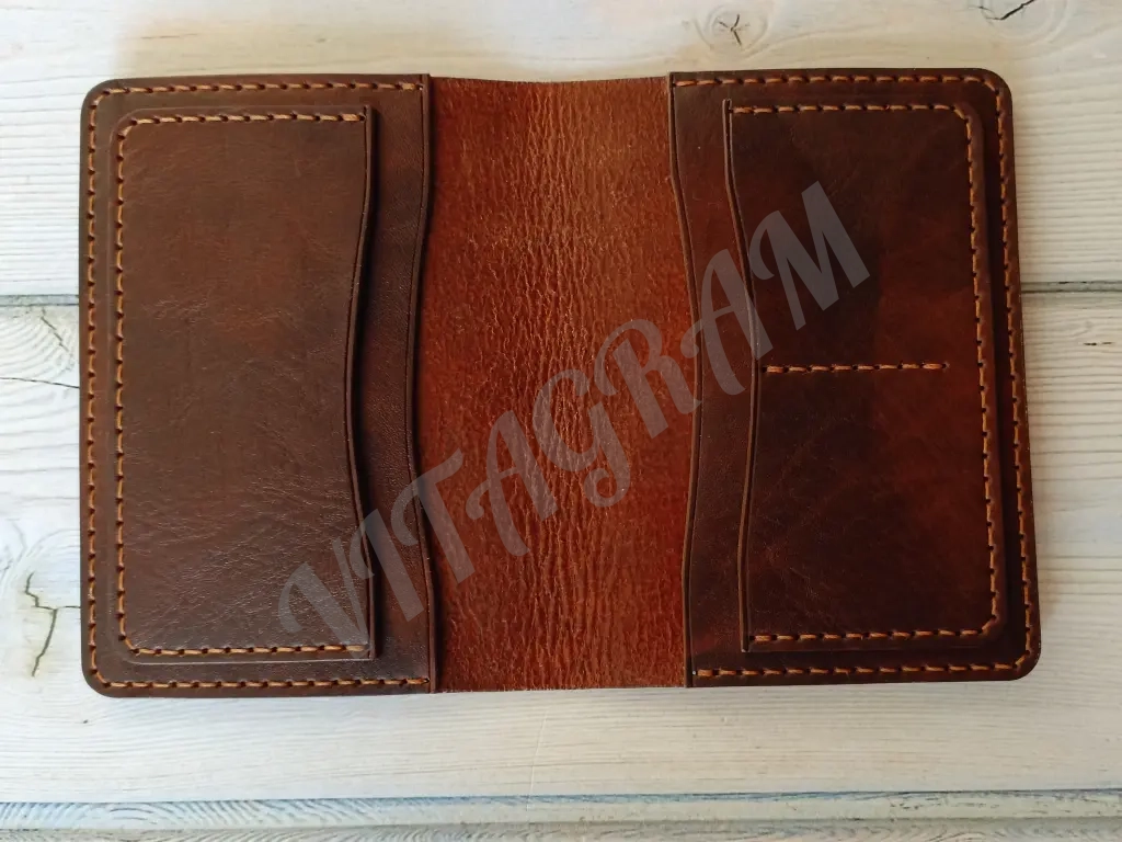 Обложка для документов из натуральной кожи ручной работы