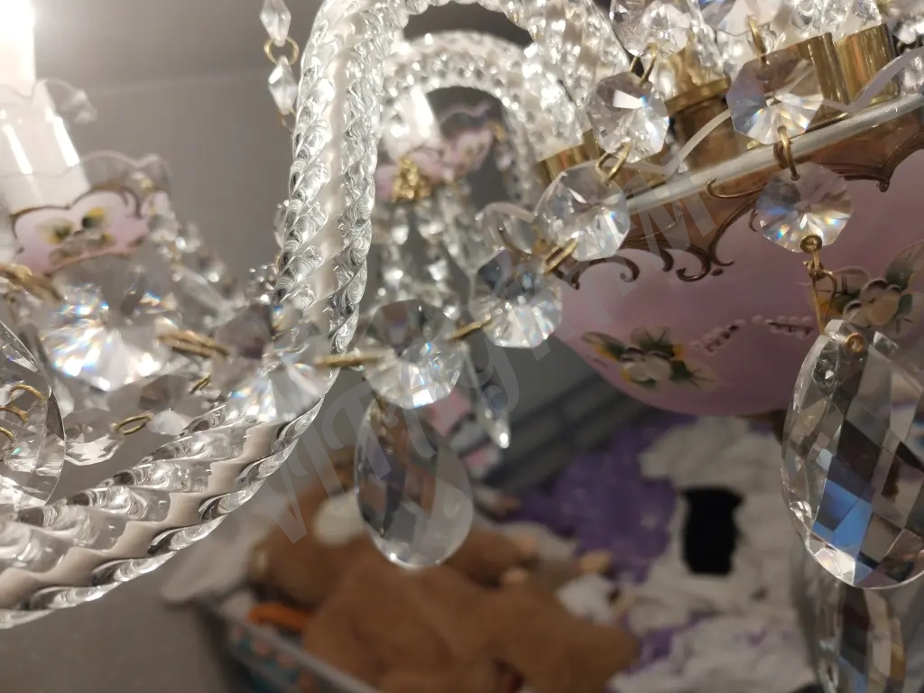 Чешская хрустальная люстра