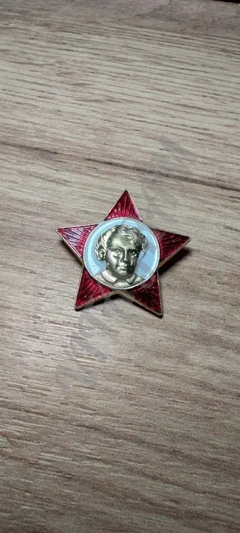 Значок Октябренок