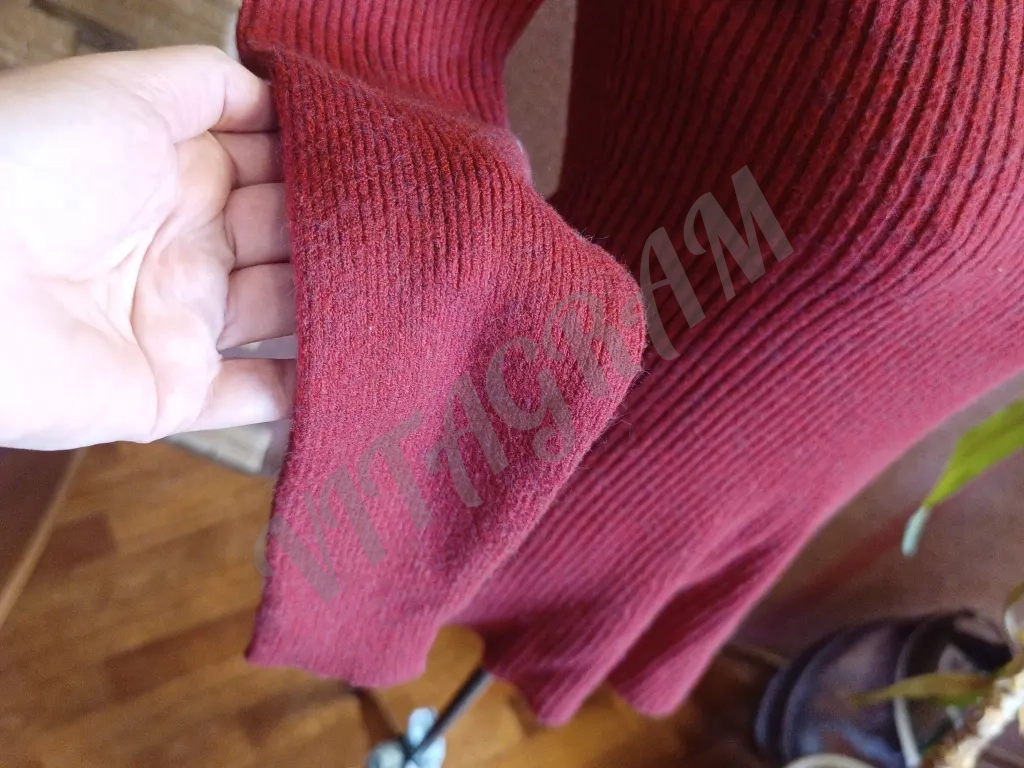 женская кофта бордовая 42 44