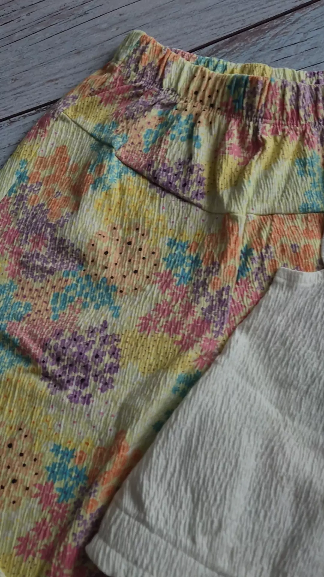 Летний костюм Lc Waikiki для девочки 116/122см.