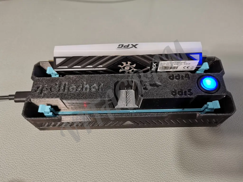 Программатор SPD оперативной памяти DDR5 DDR4 DDR3 SPD Flasher