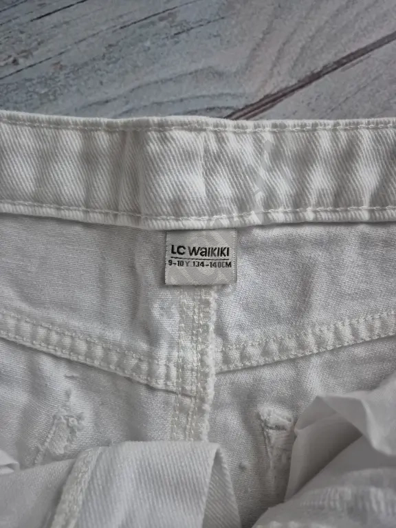 Джинсовые шорты Lc Waikiki для девочки 134/140см.