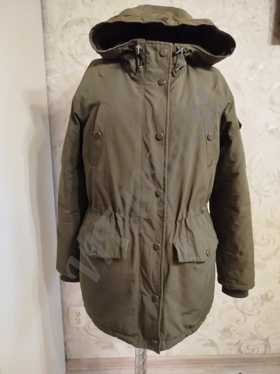 Парка женская 40-42 р