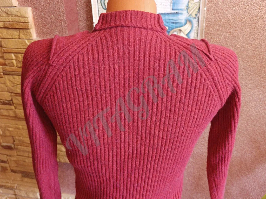 женская кофта бордовая 42 44