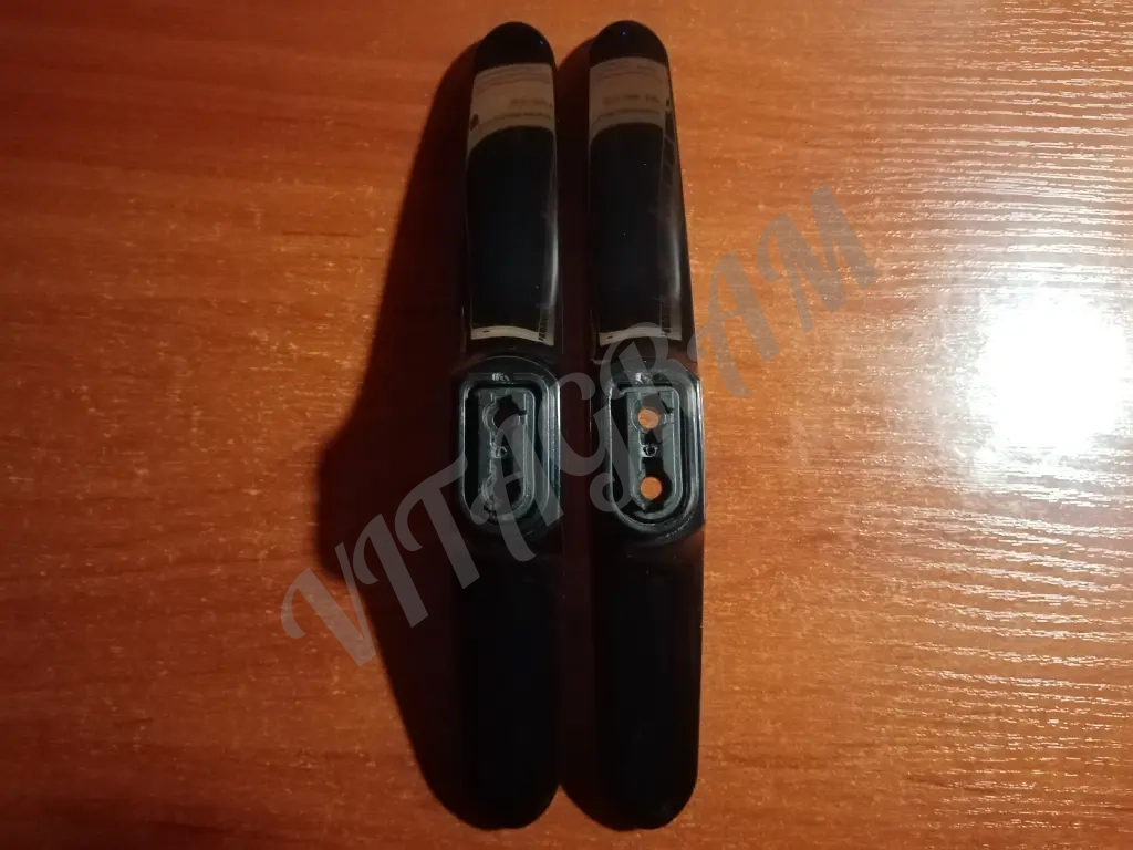 Ножки для телевизора Dexp F40C8000H, F43C8000H