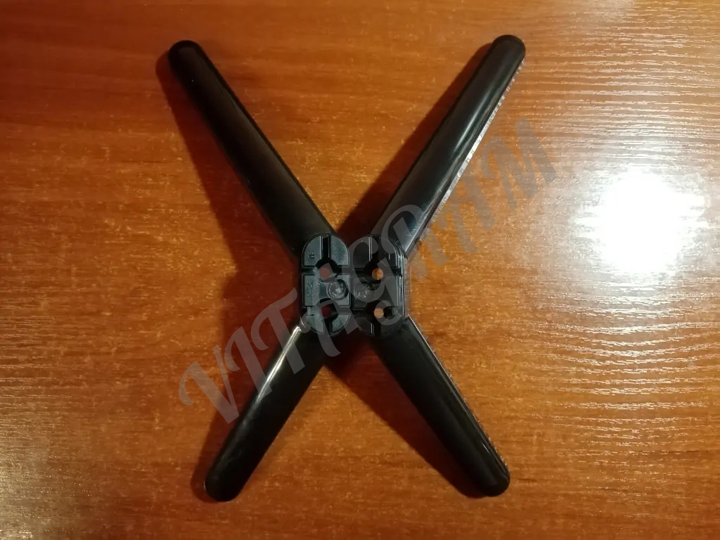 Ножки для телевизора DEXP H32D7300K