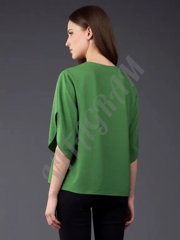 Блузка женская новая