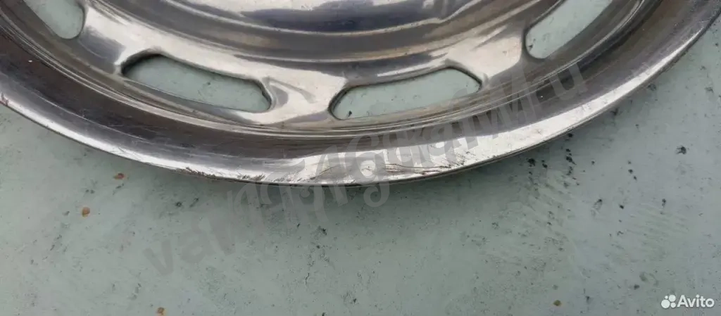 Колесный колпак Mercedes-Benz W123