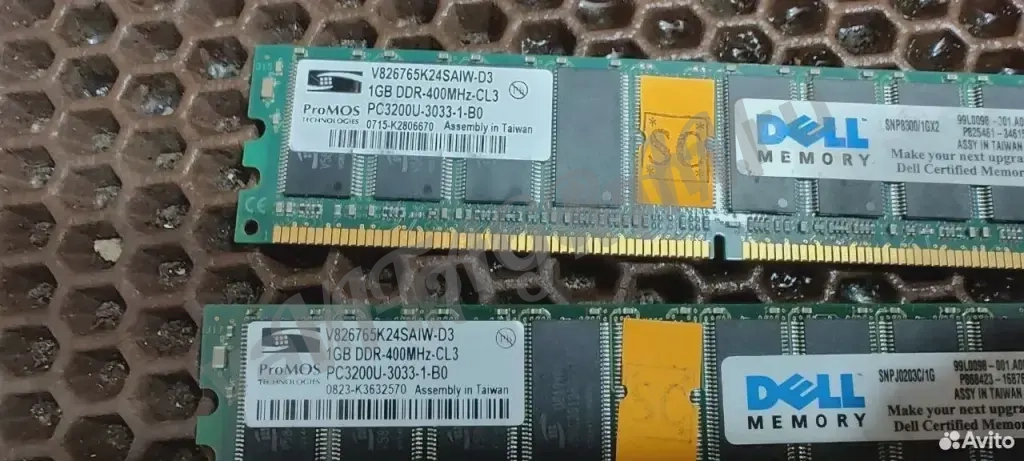 Оперативная память Dell snpj0203C/1G DDR 1024Mb