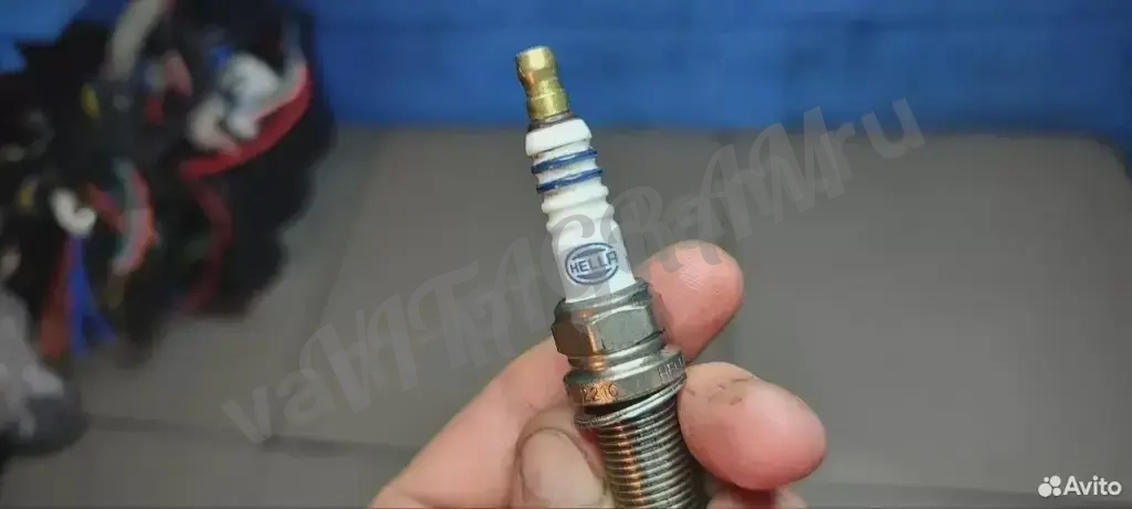 Свеча зажигания Platinum, PMJ8RC4-10 8EH188705