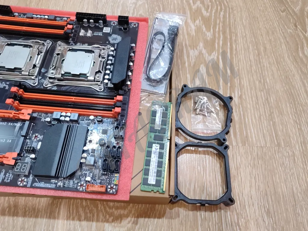 Двухпроцессорная мaтepинкa, 2*2695 v4 18/36, 16Гб