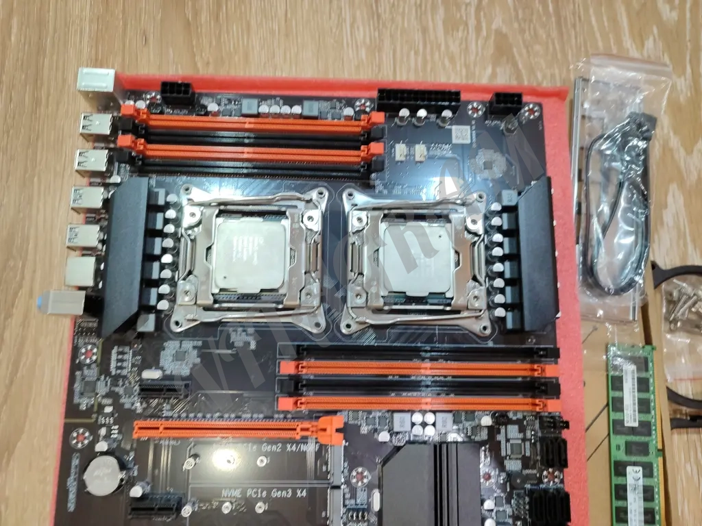 Двухпроцессорная мaтepинкa, 2*2695 v4 18/36, 16Гб