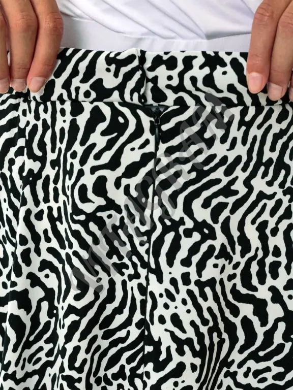 Юбка миди с принтом «зебра»