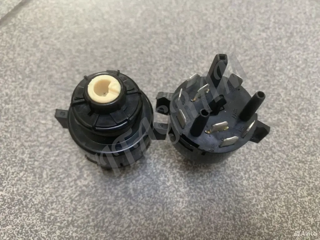 Контактная группа замка зажигания Audi A6