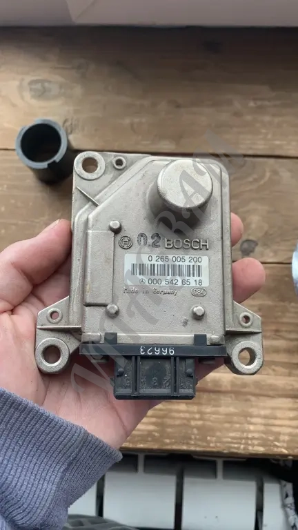 Датчик ускорения Mercedes bosch