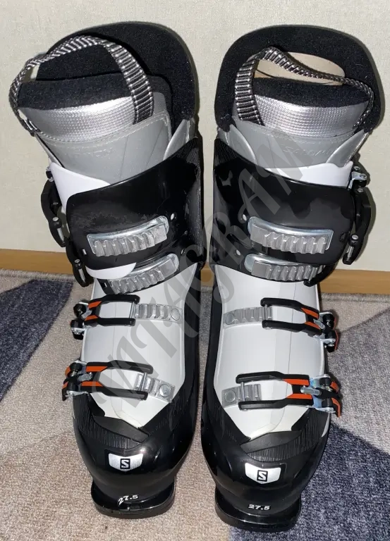 Горнолыжные ботинки Salomon