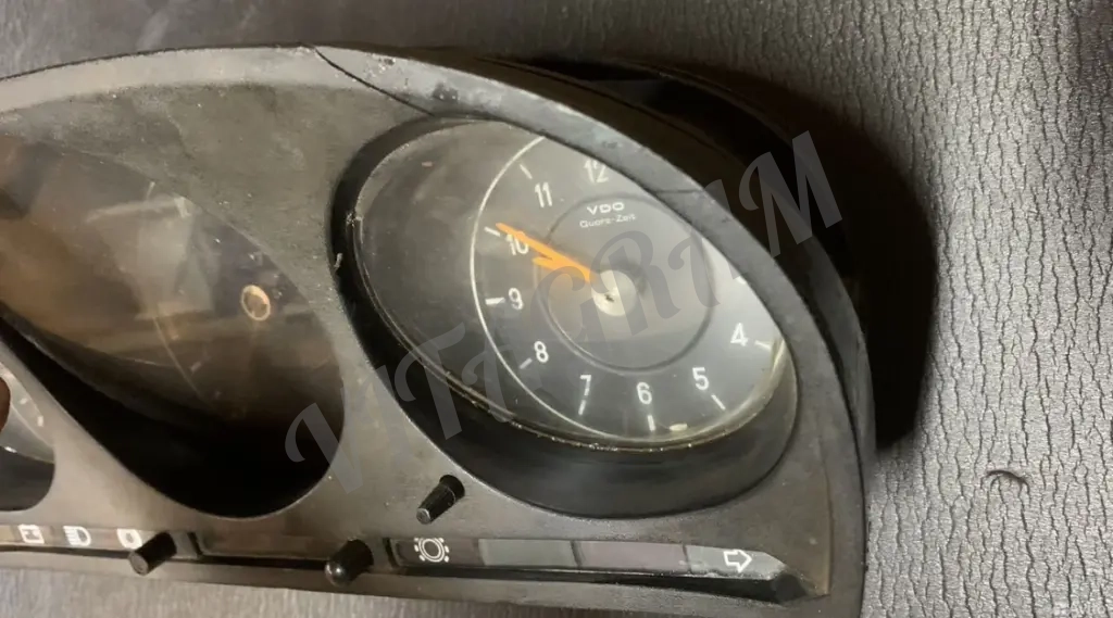 Приборная панель Mercedes-Benz SL-Class