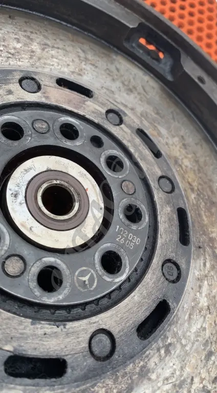 Маховик Mercedes Benz