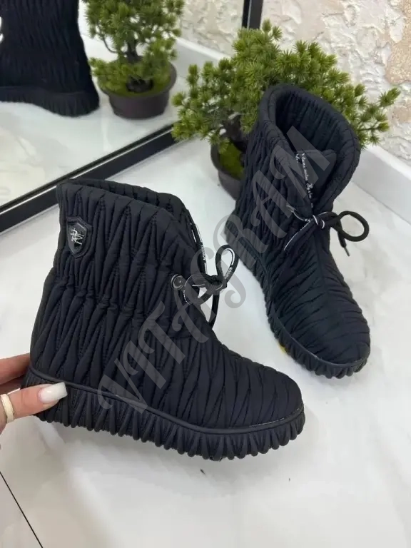 Зимняя женская обувь