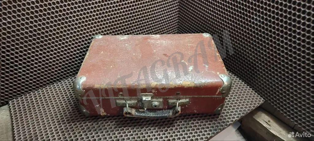 Чемодан - ретро