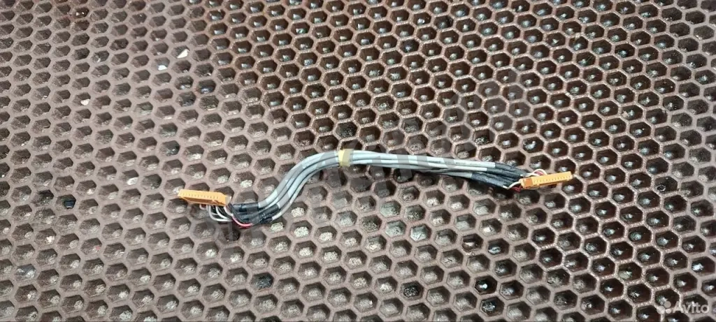 Кабель питания постоянного тока соединительный тв