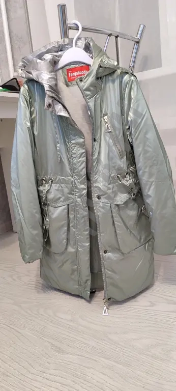 Куртка демисезонная для девочки 140