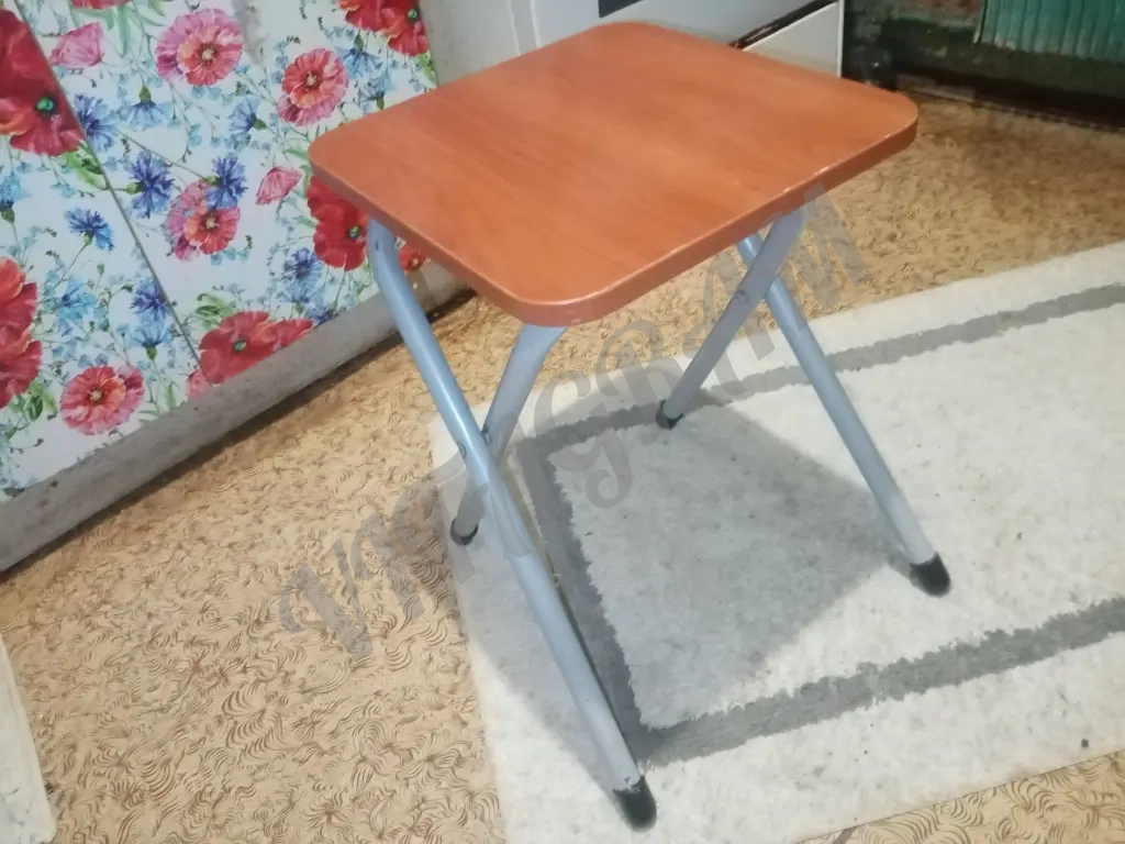 Табуретка складная