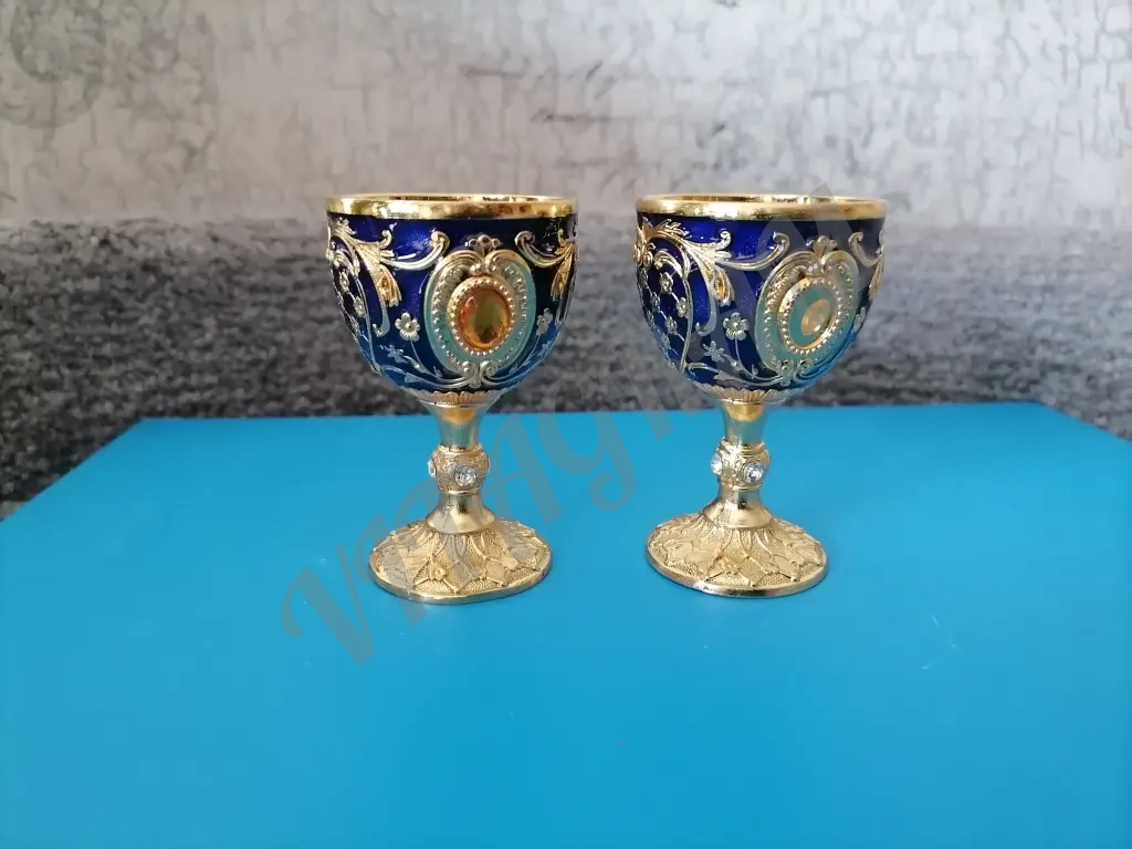 Рюмочки в винтажном стиле