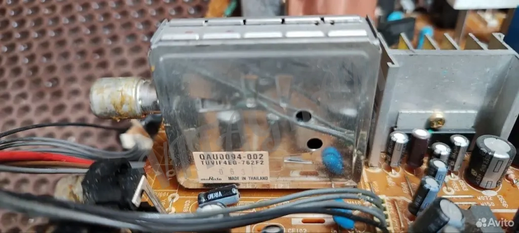 Тюнер QAU0094-002 (tuvif4EG-762F2)