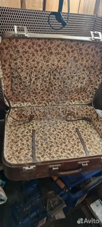 Чемодан - ретро