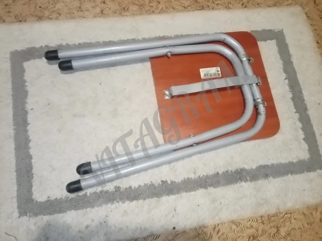 Табуретка складная