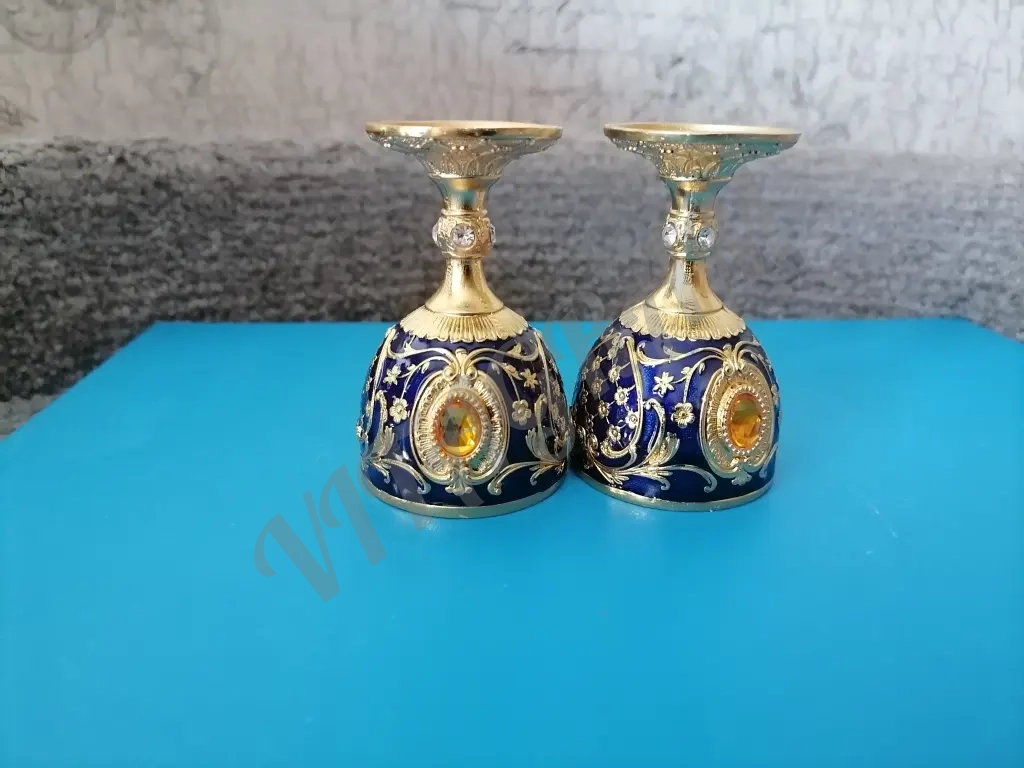 Рюмочки в винтажном стиле